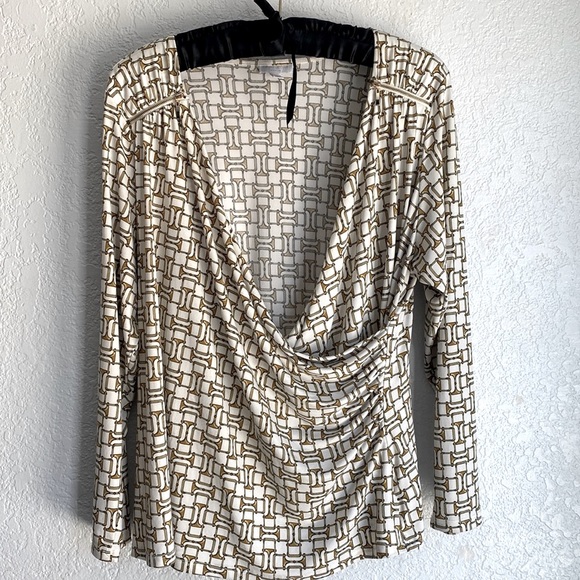 Charter Club Wrap Rush Front Long Sleeve Gold Cream Top Size 3X - Picture 1 of 6